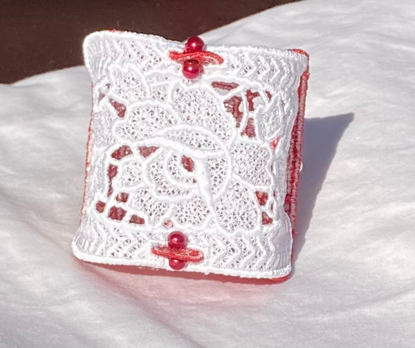Gift Box - FSL (Free Standing Lace) Embroidered Gift Box size Small: 2.5 x 3 inch