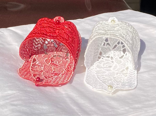 Gift Box - FSL (Free Standing Lace) Embroidered Gift Box size Small: 2.5 x 3 inch