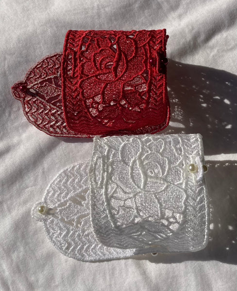 Gift Box - FSL (Free Standing Lace) Embroidered Gift Box size Small: 2.5 x 3 inch